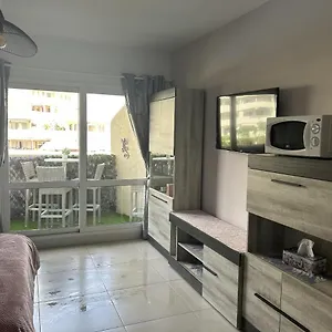 https://paraisos-studio-benal-beach.1costadelsol.com
