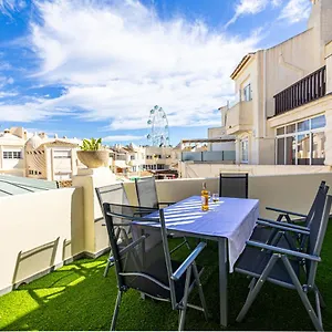https://apt-seaside.hotelsinnerja.org